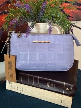 Steve Madden Lavender Wristlet